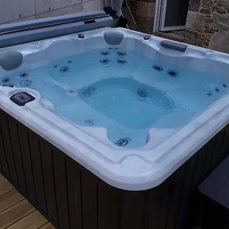 度假居 Superbe Bord De Avec Jacuzzi 6 Personnes *